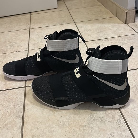 Nike LeBron James Soldier 10 Ten 856489-001 Midnight Navy 2016 Men Size US 18 - Picture 5 of 8